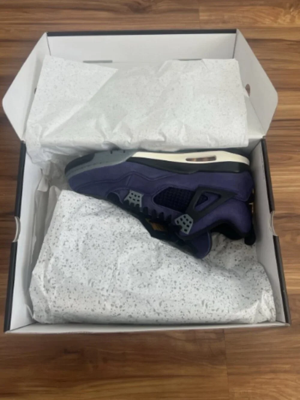 Air Jordan 4 Retro Lakers